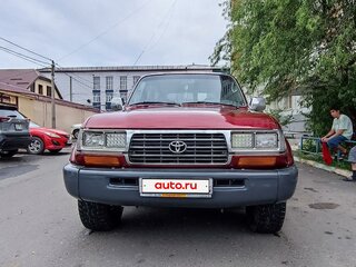 1997 Toyota Land Cruiser 80 Series Рестайлинг, красный, 1300000 рублей, вид 2