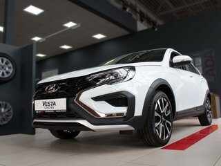 2024 Lada (ВАЗ) Vesta Cross I Рестайлинг (NG), белый, 1822000 рублей, вид 2