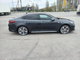 2017 Kia Optima IV, серый, 2200000 рублей, вид 3