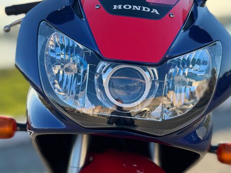 2000 Honda CBR 929RR Fireblade, красный, 480000 рублей, вид 3