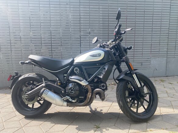 2020 Ducati Scrambler 800, серебристый, 920000 рублей - вид 6