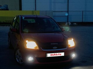 2008 Ford Fiesta Mk5, красный, 620000 рублей, вид 2