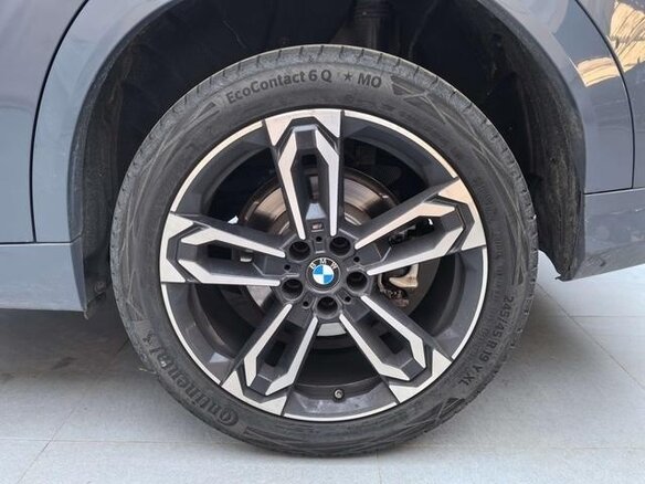 2024 BMW X2 sDrive25i II (U10), серый - вид 11
