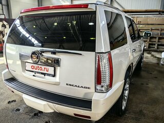 2010 Cadillac Escalade III, бежевый, 2450000 рублей, вид 4