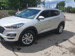 2018 Hyundai Tucson III, серебристый, 2400000 рублей, вид 3
