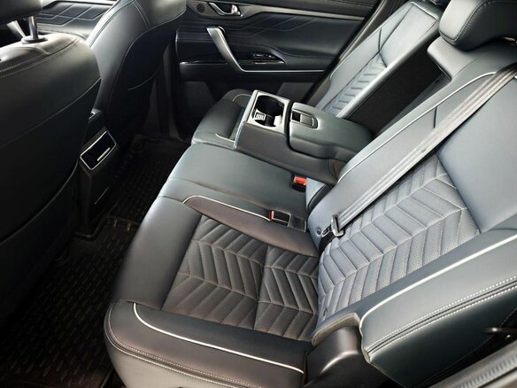 2024 Changan CS95 I Рестайлинг 2, чёрный, 4779900 рублей - вид 16