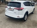 2017 Toyota RAV4 IV (XA40) Рестайлинг, белый, 2400000 рублей - вид 4