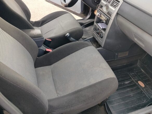 2010 Lada (ВАЗ) Priora I, чёрный, 385000 рублей - вид 13