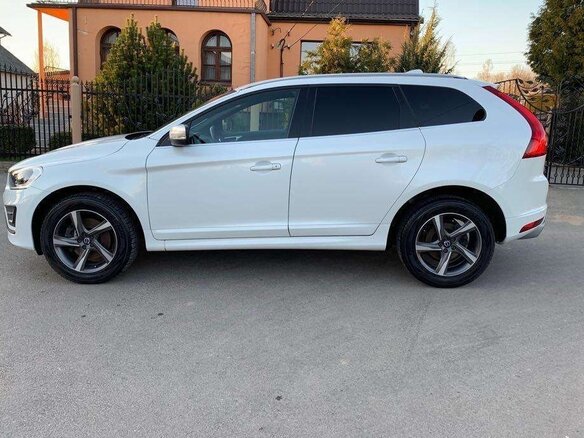2014 Volvo XC60 I Рестайлинг, белый - вид 1