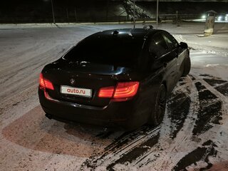 2011 BMW 5 серии 520i VI (F10/F11/F07), чёрный, 1849000 рублей, вид 3