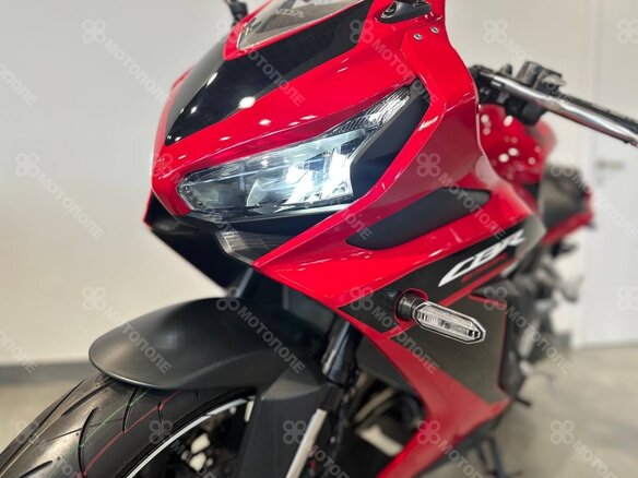 2026 Honda CBR 650R, красный, 1749900 рублей - вид 12