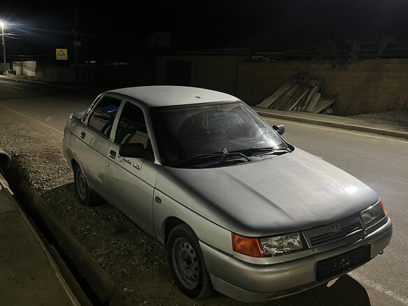 2003 Lada (ВАЗ) 2110, серебристый, 180000 рублей - вид 3