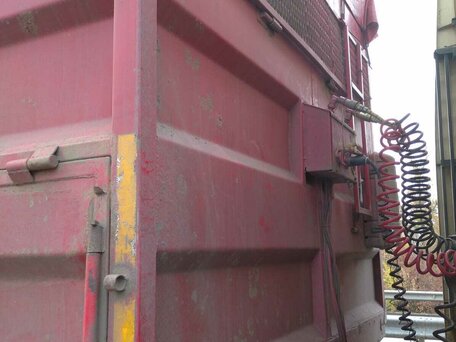 1991 Fruehauf Полуприцеп-бортовой, красный, 1500000 рублей, вид 1