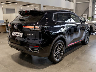 2025 Changan UNI-S I, серый, 3079900 рублей, вид 5