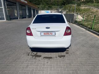 2011 Ford Focus II Рестайлинг, белый, 620000 рублей, вид 4