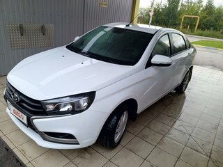 2018 Lada (ВАЗ) Vesta I, белый, 950000 рублей, вид 2