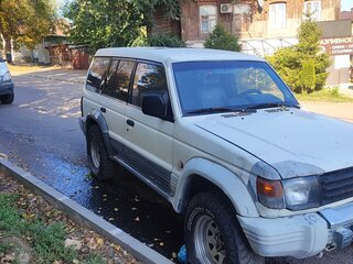 1993 Mitsubishi Montero II, белый, 335000 рублей, вид 2