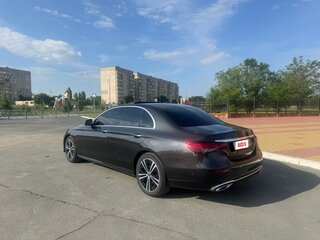 2021 Mercedes-Benz E-Класс 250 V (W213, S213, C238) Рестайлинг, серый, 4800000 рублей, вид 4
