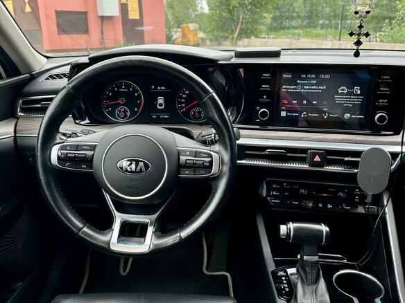 2021 Kia K5 III, белый, 2750000 рублей - вид 5
