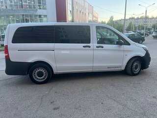 2020 Mercedes-Benz Vito 110 CDI L2 III (W447) Рестайлинг, белый, 3000000 рублей, вид 2