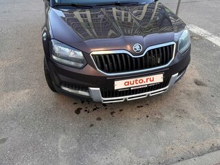 2014 Skoda Yeti I Рестайлинг, коричневый, 1150000 рублей, вид 2