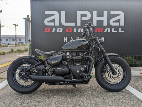 2018 Triumph Bonneville Bobber, чёрный, 1500000 рублей, вид 1
