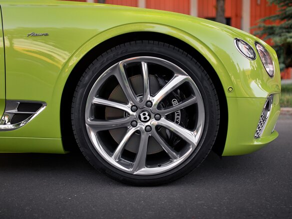 2023 Bentley Continental GT III, зелёный - вид 13