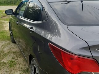 2016 Hyundai Solaris I Рестайлинг, серый, 880000 рублей, вид 4