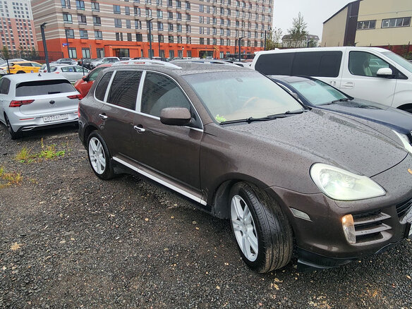 2009 Porsche Cayenne Diesel I Рестайлинг (957), коричневый, 1900000 рублей - вид 7