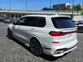 2020 BMW X7 35d I (G07), белый, 8250000 рублей, вид 4