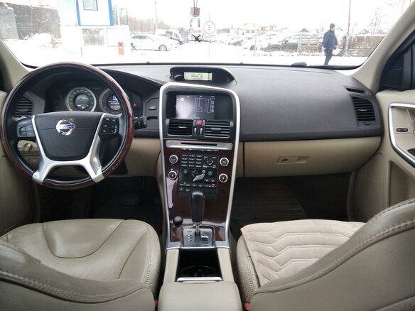 2010 Volvo XC60 I, серый, 1300000 рублей - вид 8