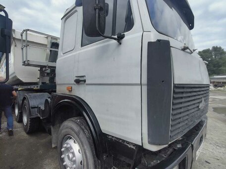 2001 МАЗ 64220, серебристый, 720000 рублей, вид 3