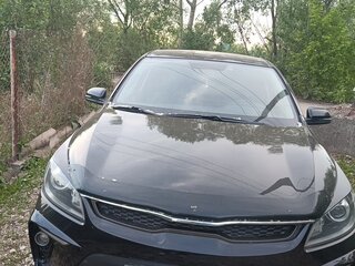 2017 Kia Rio IV, чёрный, 1200000 рублей, вид 3