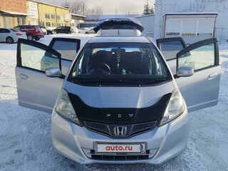 2012 Honda Fit II, серебристый, 900000 рублей, вид 3