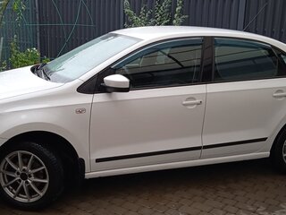 2011 Volkswagen Polo V, белый, 950000 рублей, вид 5