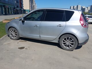 2010 Renault Scenic III, серебристый, 689999 рублей, вид 3