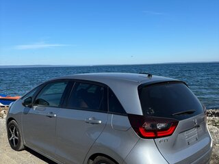 2021 Honda Fit IV, серый, 1400000 рублей, вид 2
