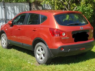 2008 Nissan Qashqai I, красный, 1300000 рублей, вид 5