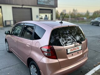2010 Honda Fit II, красный, 1200000 рублей, вид 4