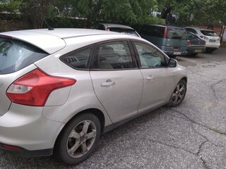 2012 Ford Focus III, серебристый, 690000 рублей, вид 3