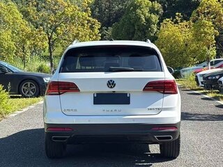 2022 Volkswagen Tharu I, белый, 1840000 рублей, вид 5
