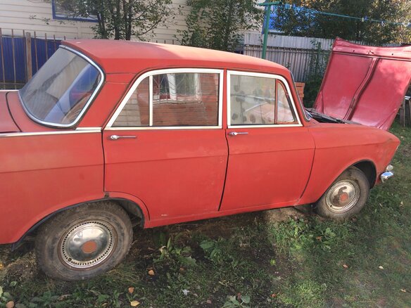 1973 Иж Москвич-412 ИЭ, красный
