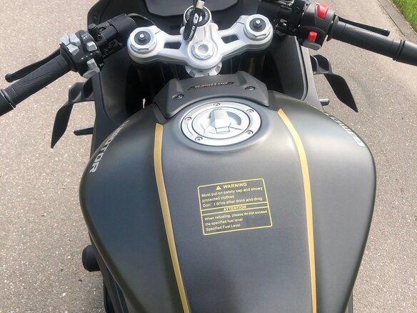 2025 QJMotor SRK 800 RR, чёрный, 735000 рублей - вид 10