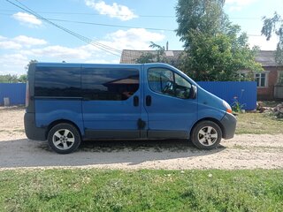 2005 Renault Trafic II, синий, 1000000 рублей, вид 2