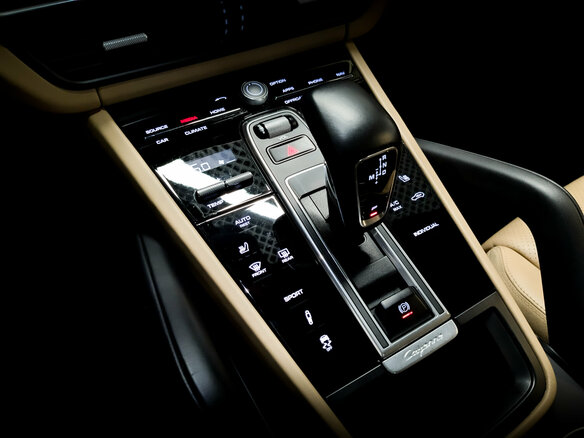 2021 Porsche Cayenne III, чёрный - вид 27