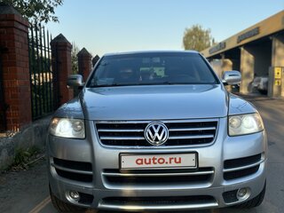 2003 Volkswagen Touareg I, серебристый, 1070000 рублей, вид 1