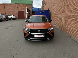 2021 Volkswagen Taos I, оранжевый, 2990000 рублей, вид 2