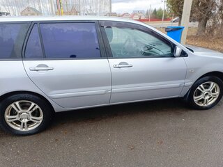 2005 Mitsubishi Lancer IX, серебристый, 580000 рублей, вид 3