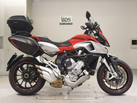 2016 MV Agusta Stradale 800, красный, 515000 рублей, вид 4