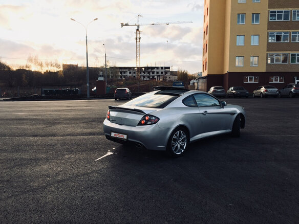 2008 Hyundai Tiburon II (GK) Рестайлинг, серебристый - вид 3